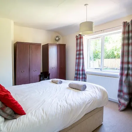 Cozy 3 Bed Family By Park Dom wakacyjny